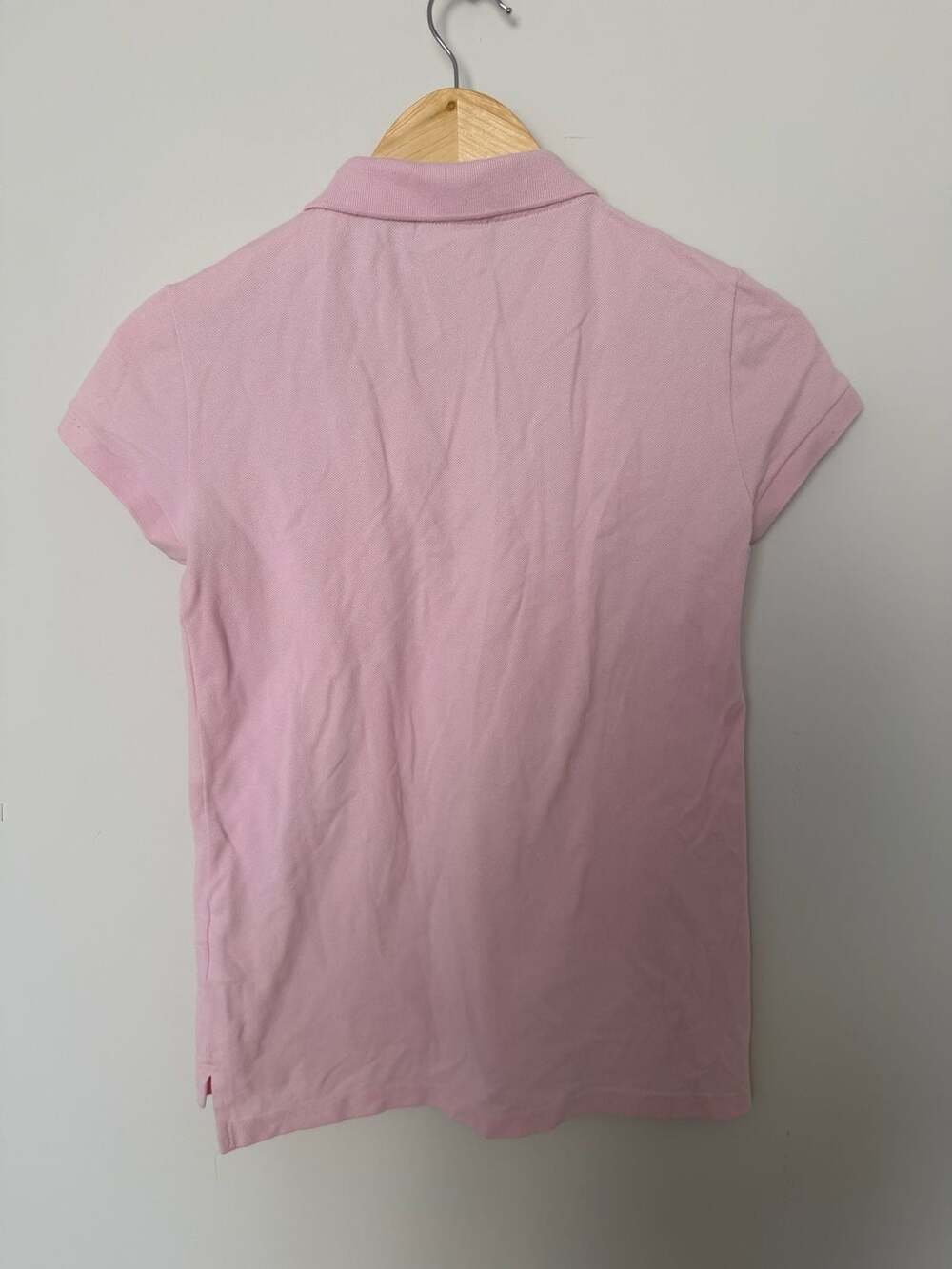 Lacoste Women's Short Sleeve Piqué Polo Shirt in Light Pink - Picture 3 of 3